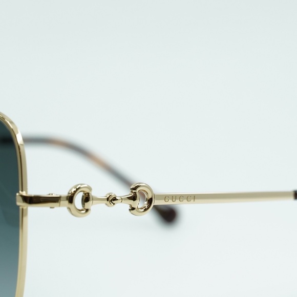 Gucci Oversize Gradient Sunglasses